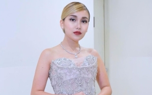 Terpaksa Makan Jengkol Demi Ini, Ekspresi 'Tak Karuan' Ayu Ting Ting Justru Picu Perdebatan