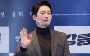 Jang Hyuk Kenang Pertemuan Dengan Istri Langsung Jatuh Cinta pada Pandangan Pertama