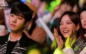 Kim Sejeong Setuju Jadi Pacar Palsu Ahn Hyo Seop, Tim 'Business Proposal' Bocorkan Momen Penting