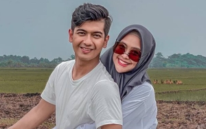 Ria Ricis Pose Romantis dengan Teuku Ryan di Samping Fadil Jaidi-Pak Muh, Bagian Ini Bikin Salfok