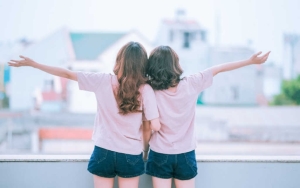 International Women's Day 2022: Ini 12 Cara Merayakan yang Bikin Kamu Bahagia