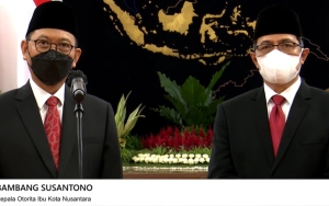 Jokowi Resmi Lantik Bambang Susantono-Dhony Rahajoe Jadi Kepala-Wakil Kepala Otorita IKN
