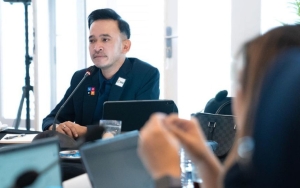 Ruben Onsu Balas 'Mak Jleb' Nyinyiran Soal Geprek Bensu Tampil di PFW
