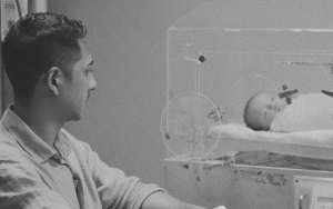 Arya Saloka Sempat Marah Lihat Baby Zian Syuting Sampai Jam 12 Malam