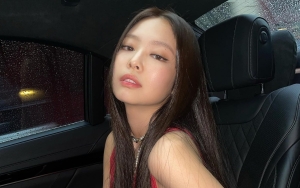 Gaya Seksi Jennie BLACKPINK Umbar Perut Kencang di Hawaii Dapat Komentar Begini