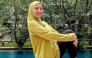 Tya Ariestya Borong Baju Murah di Pinggir Jalan, Total Harganya Sampai Jutaan?
