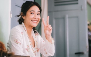  Dian Sastro Ceritakan Jaman Kuliah Dulu, Terbantu Buku Ini