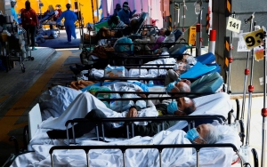 Hong Kong Hadapi Gelombang COVID Paling Mematikan, Kebijakan Pemerintah Tak Manusiawi?