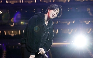 Jimin Terpeleset Saat Konser BTS, Profesionalitasnya Banjir Pujian