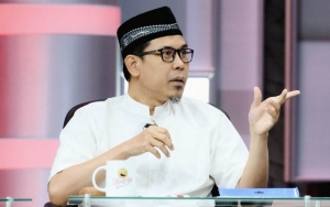 Hampir 1 Tahun Setelah Penangkapan, Hari Ini Munarman Sah Dituntut 8 Tahun Penjara