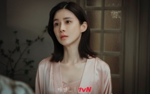 Usai Jadi Istri Tersakiti di 'Mine', Lee Bo Young Ditawari Jadi Ratu Iklan di '(Ad)Agency'