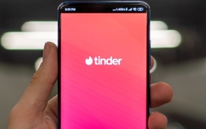 Heboh! Tinder Swindler Versi Indonesia, Diteriaki Maling Sampai Dikejar Ibu-Ibu
