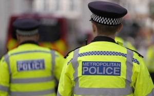 Polisi London Telanjangi Siswi Kulit Hitam saat Penggeledahan, Korban Ungkap Trauma