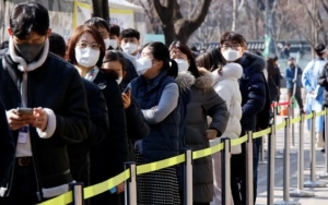 Korea Selatan Hingga Hong Kong Bakal Longgarkan Pembatasan Di Tengah Lonjakan dan Rekor COVID-19
