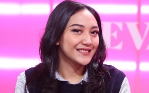 Cantiknya Putri Tanjung Gelar Pengajian Jelang Nikah, Diwarnai Suasana Haru Hingga Tangis Pun Pecah