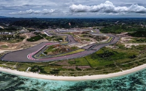 Dikabarkan Bayar Pawang Hingga Ratusan Juta, Race MotoGP Mandalika Tetap Diguyur Hujan Deras?