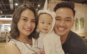 Sesenggukan, Fuji Curhat Sedihnya Ingat Penantian Vanessa Angel-Bibi Bisa Lihat Gala Berlari