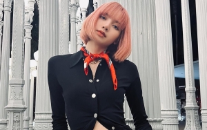 Pulang Kampung, Lisa BLACKPINK Disambut Bak 'Harta Nasional' Thailand