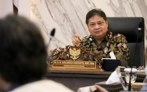 Rupiah Melemah Dibayangi Inflasi Global, Menko Airlangga: Konflik Rusia-Ukraina Belum Berimbas ke RI