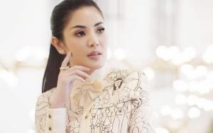 Fashion Baru Nindy Disorot. Netter: Mirip ABG!