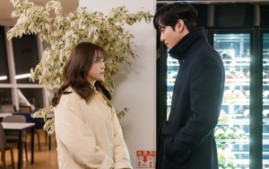 Kim Sejeong Nangis Syuting Ciuman Dengan Ahn Hyo Seop, Tak Ada di Naskah 'Business Proposal'