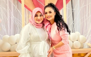 'Nenek' KD Heboh Pamer Goyangan Super Lincah di Pesta Ultah, Aurel Justru Joget Malu-malu