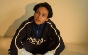Totalitas Berperan, Begini Potret Jefri Nichol Menjelma Jadi Pria 'Lembek' dengan Buah Dada Ngintip