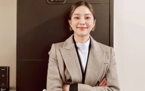 Seol In A Merasa Muda Lagi Dihadiahi Penggemar Selembar Tulisan di Tisu 