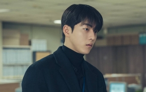 Kelewat Hening, Suasana Syuting Nangis Nam Joo Hyuk di 'Twenty-Five, Twenty-One' Dibocorkan