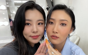 Hwasa MAMAMOO Akui Sering Nangis karena Whee In, Kenapa?