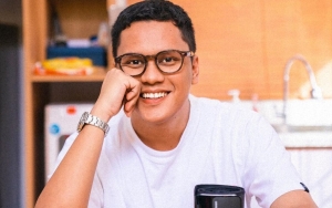 Arief Muhammad Gercep Bagikan Meme Kocak Soal Will Smith Tampar Chris Rock
