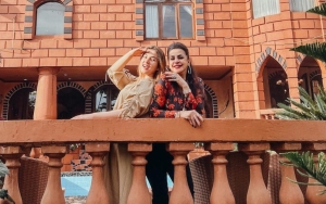 Desain 'Orange Castle' Megah, 10 Potret Rumah Ibu Tasya Farasya Yang Viral
