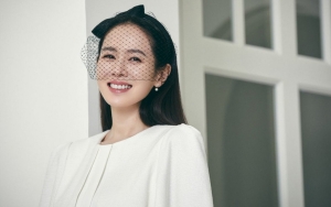 Diduga Bukan Putih Polos dan Rancangan Rumah Mode Italia, Inikah Gaun Mewah Pengantin Son Ye Jin?