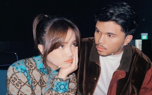 Thariq Halilintar Melas Usai Beri Banyak Gepokan Uang Ke Fuji, Kenapa?