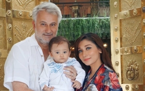 Baby Margaretha Nyesek Bagikan Foto Kenangan Terakhir Mendiang Suami: Sakit Banget Ya Allah