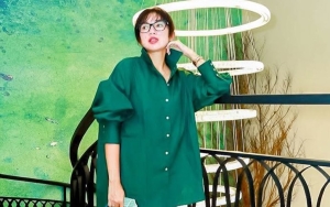 Tampil Berhijab, Ussy Sulistiawaty 'Didesak' Lakukan Ini