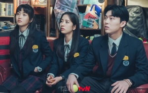 Muncul Teori Kemungkinan Anak Kim Tae Ri Sebenarnya Putri Bona WJSN-Choi Hyun Wook di '2521'