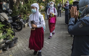 Dinas Pendidikan DKI Pastikan Seluruh Sekolah Kembali Gelar PTM 100 Persen, Maksimal 6 Jam