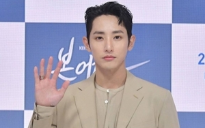 Proses di Balik Lee Soo Hyuk yang Susah Payah Demi Hasilkan Foto Selfie Terbaik