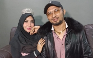 Roro Fitria Semringah Umumkan Hamil Anak Pertama, Puji Sang Suami Begini