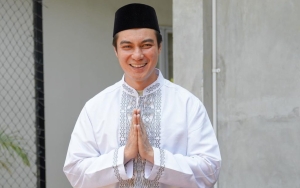 Heboh Aksi Baim Wong Bagi-Bagi Duit Dituding Cuma Modus Untuk Konten YouTube, Ramai Dibela?