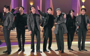 Grammy Awards 2022: BTS Beberkan Kenapa Koreografi Jaket Saat Dance Break 'Butter' Penuh Resiko