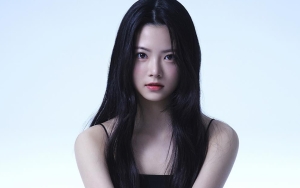 Member Ketiga LE SSERAFIM, Visual Hong Eunchae di Foto dan Video Dibilang Beda