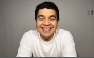Begini Tanggapan Tulus Soal Lagu 'Hati-hati di Jalan' Tembus Billboard Global 200
