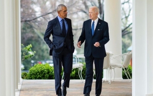 Barack Obama 'Kembali' ke Gedung Putih dan Panggil Joe Biden 'Wakil Presiden'