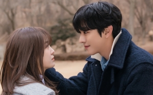 Syuting Temani Ahn Hyo Seop, Tangisan Kim Sejeong Tak Ada di Naskah 'Business Proposal'