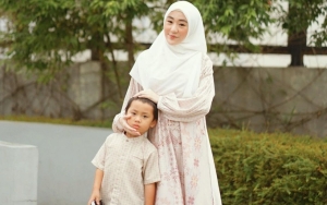Kesabaran Larissa Chou Ajari Anak Belajar Bicara Jadi Sorotan: Pelan-pelan Ya Nak