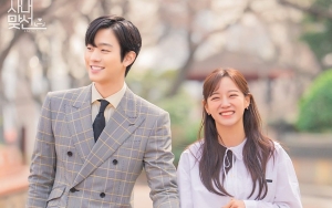 Ahn Hyo Seop Mengeluh Kesakitan Dipukuli Kim Sejeong Saat Syuting 'Business Proposal'