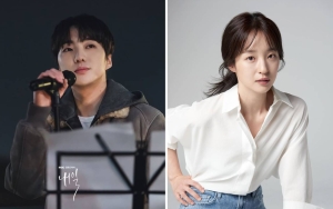 Kang Seung Yoon WINNER dan Istri di 'Tomorrow' Asyik Lovestagram