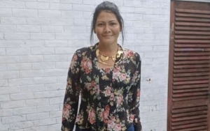 Melanie Subono Nangis Usai DPR Sahkan UU Tindak Pidana Kekerasan Seksual